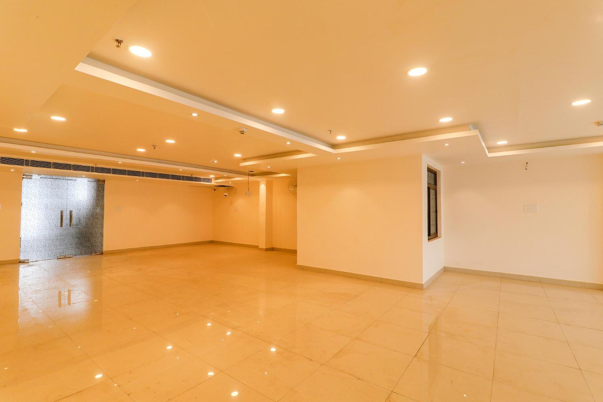 Fabhotel Rachna Palace And Banquets - Nr Lekhraj Metro Station 러크나우 외부 사진
